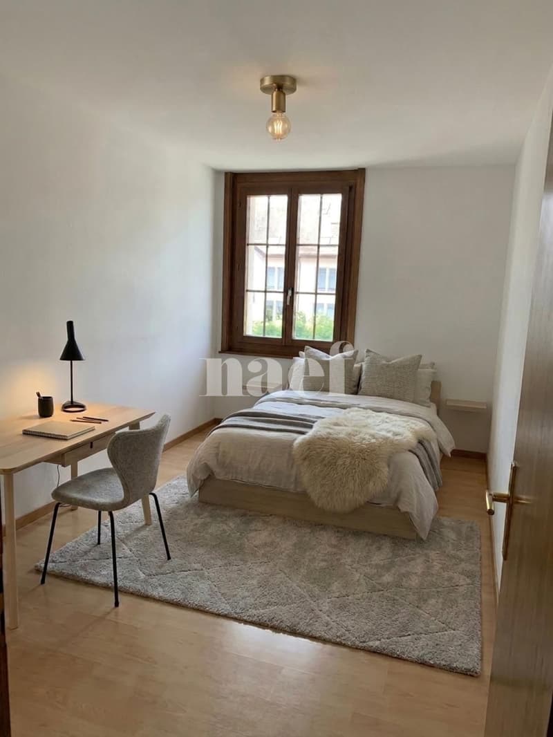 Vier-Zimmer-Wohnung im 1. Stock mit Balkon (4)