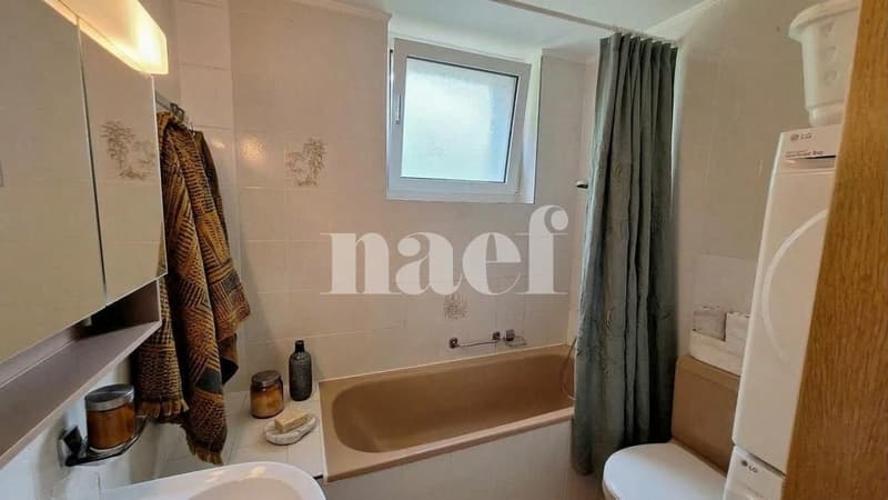 Appartement de 5.5 pièces au rez-de-chaussée avec cheminée et balcon (8)