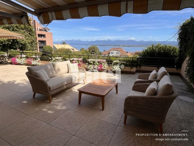 Au centre de Nyon avec vue sur le lac et le château - Appartement dexception de 4.5 pièces avec grande terrasse et vue sur le lac (2)