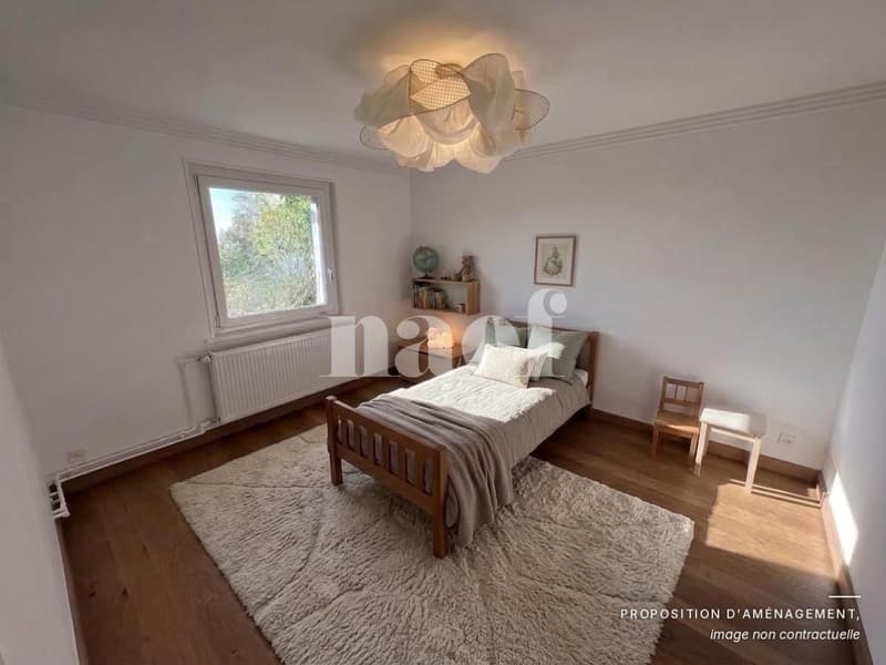 Belle maison individuelle d'env. 180m2 de 6.5 pièces avec jardin jacuzzi et vue lac (6)