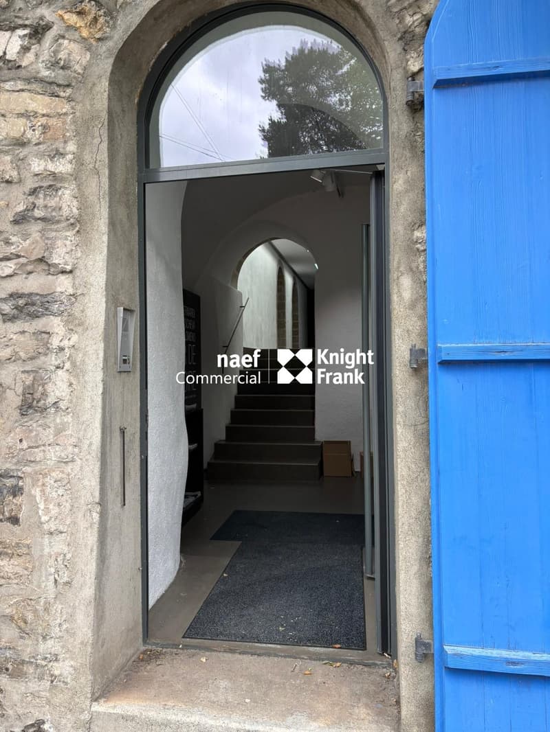 Arcade/Exceptional Gallery: Place des Casemates 5 (13)