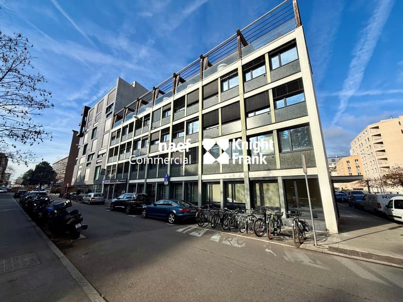 Carouge: Offices of around 483m2 for rent (1)