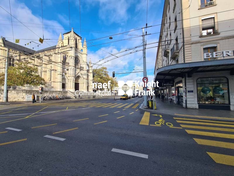 Chantepoulet - Bureau de 266m² aux derniers étages (10)