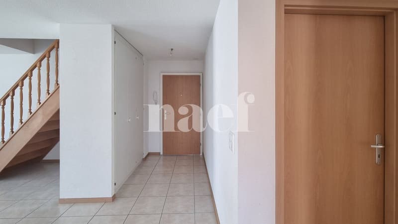 Geräumige 5.5-Zimmer-Wohnung im 3. Stock (3)