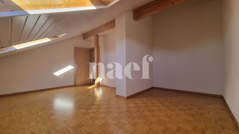 Geräumige 5.5-Zimmer-Wohnung im 3. Stock (10)