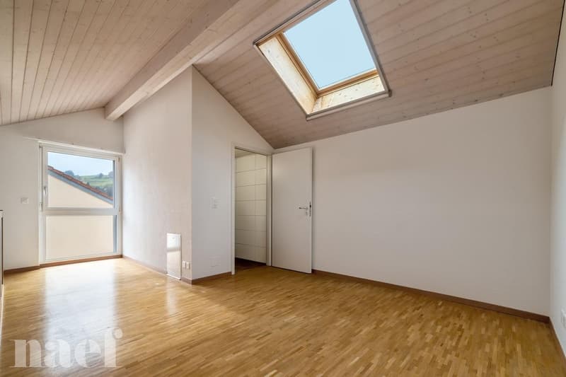 In un quartiere familiare - appartamento di 2.5 locali al secondo piano (2)