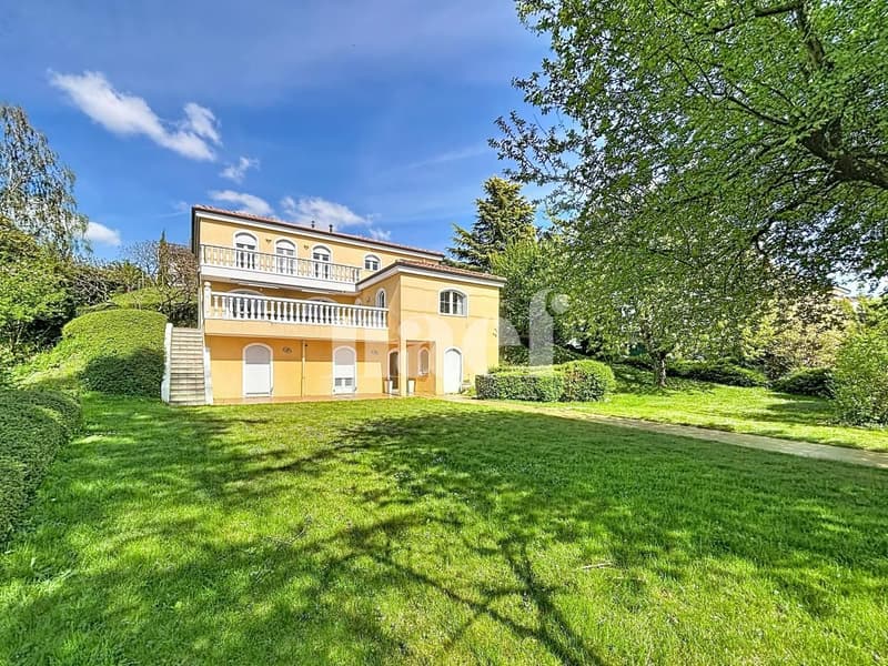 Villa indipendente in un ambiente idilliaco (1)
