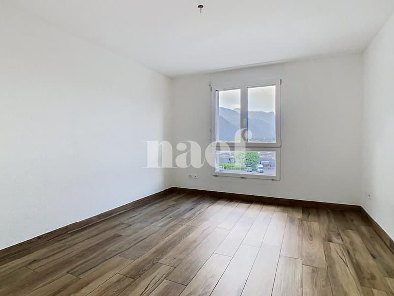In a residential area, spacious and bright accommodation (5)