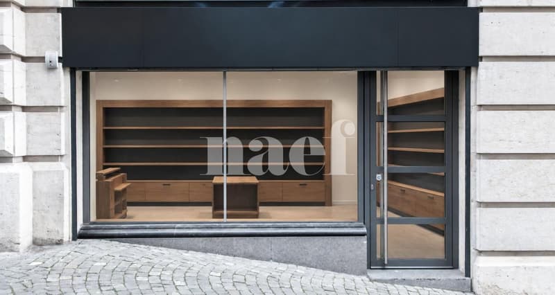 47 m² of visibility in the heart of Lausanne (2)