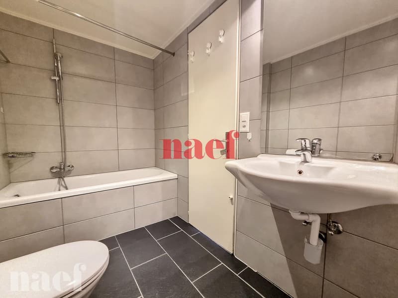 Bel appartement de 2.5 pièces au 3ème étage (9)