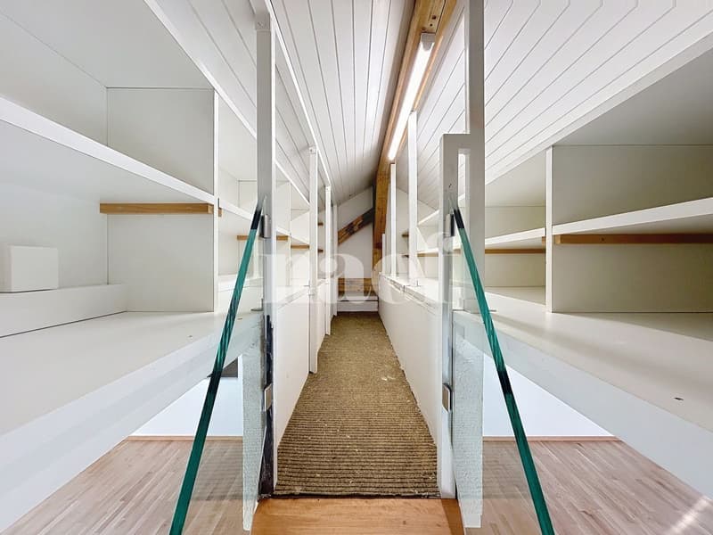 Four-room attic apartment (8)