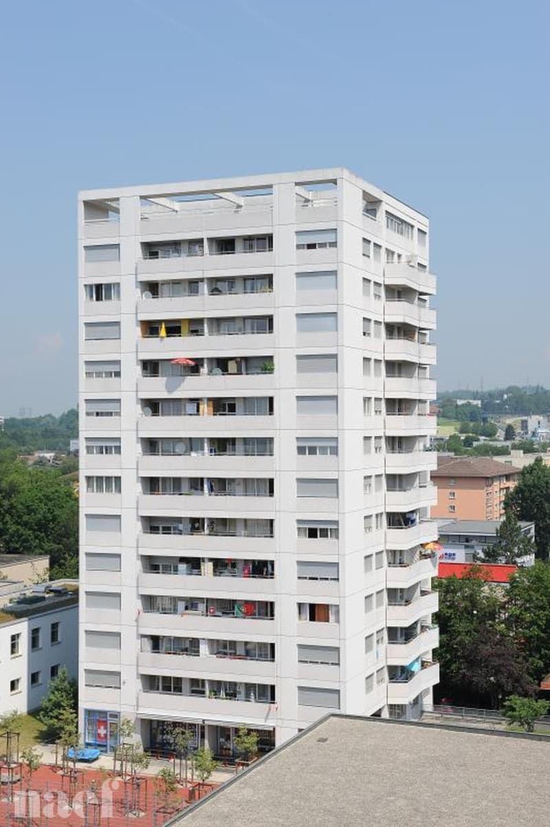 Subventionierte 1-Zimmer-Wohnung im 4. Stock (1)