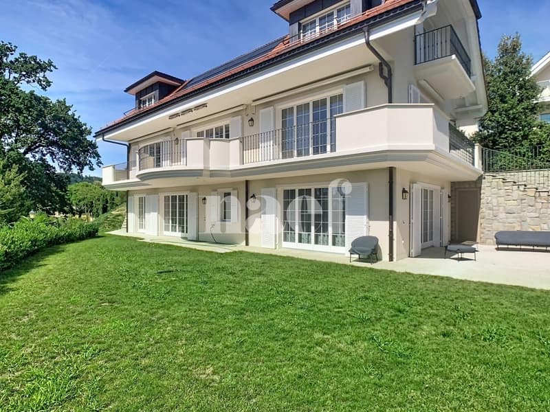 Villa di 7,5 locali con vista impareggiabile sul lago (1)