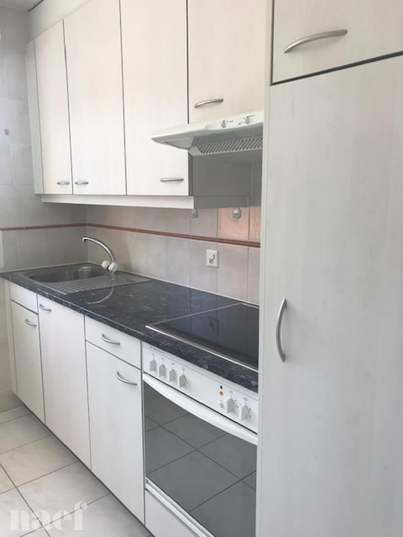 Appartement de 2.0pces au 2ème étage (4)