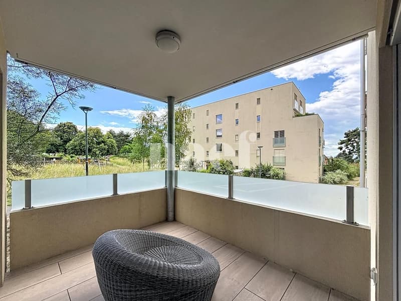 Spacieux logement dans résidence avec piscine (13)