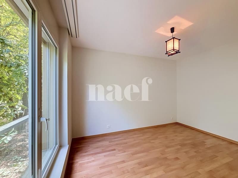 Spacieux logement dans résidence avec piscine (9)