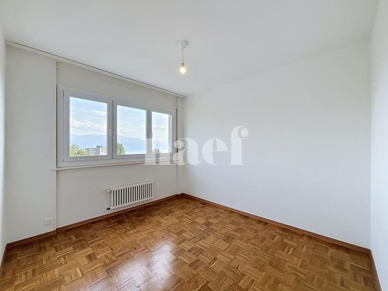 Opportunité rare - Vue lac exceptionnelle (12)