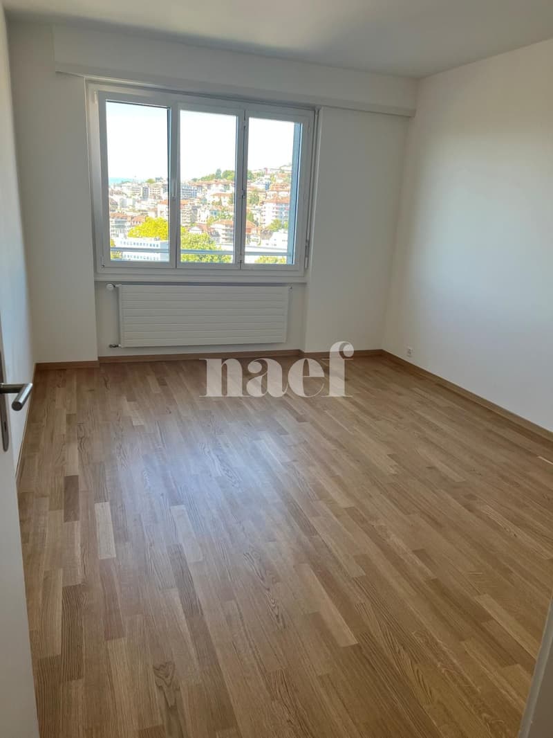 Appartement de 4,5 pièces sis au 6ème étage. (4)