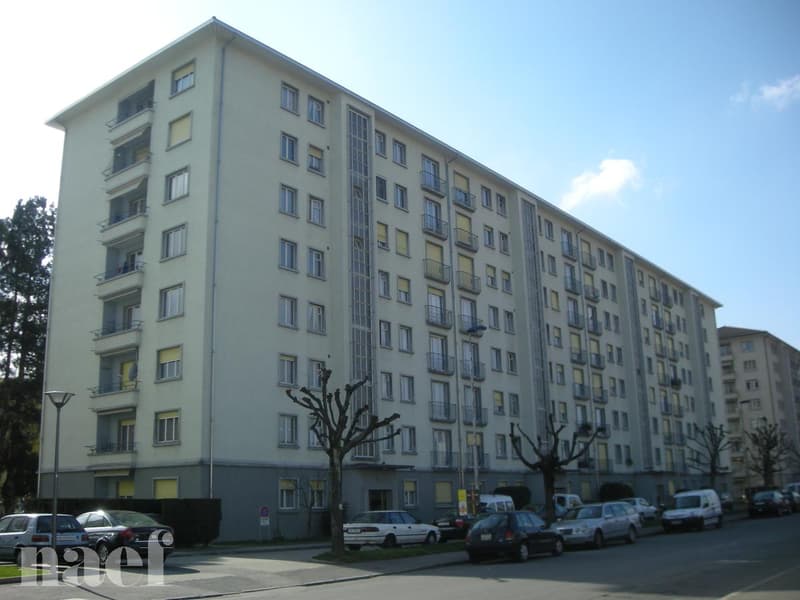 Appartement de 2.5pces au 6ème étage (1)