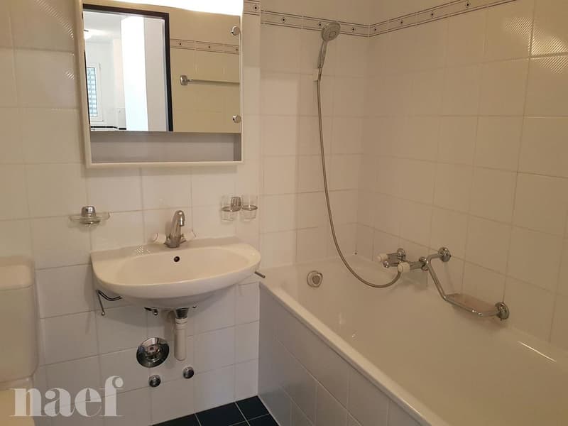 Appartement de 2 pièces au premier étage. (7)