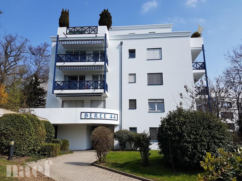 Appartement de 2 pièces au premier étage. (1)