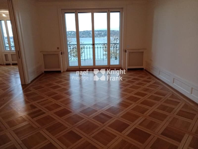 High-standard apartment facing the lake (4)