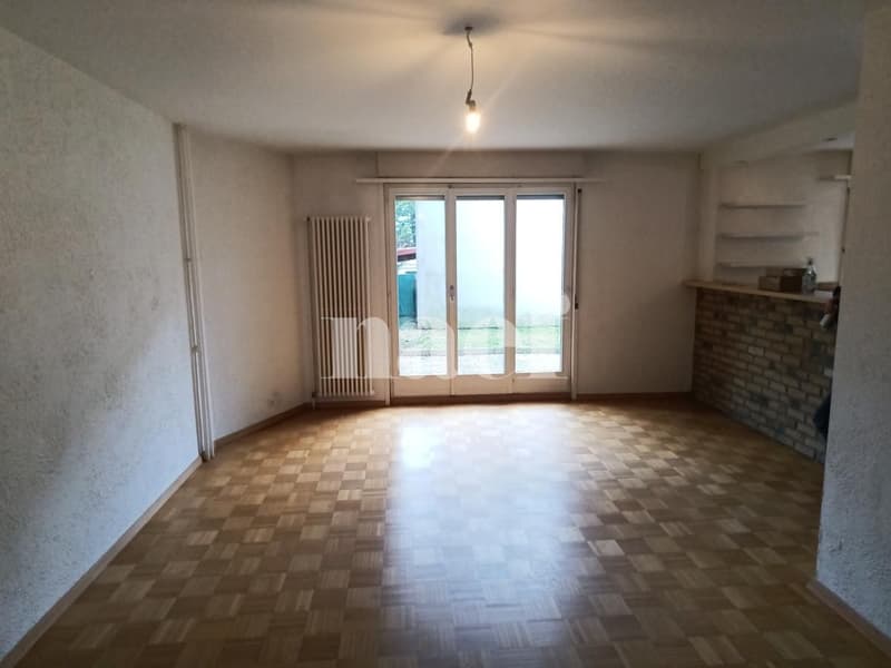 Wohnung mit 5 Zimmern in Grand-Saconnex mit Terrasse im Untergeschoss (3)