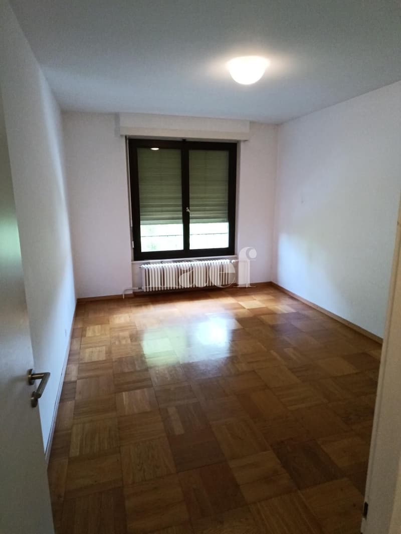Schönes 6-Zimmer-Apartment (7)