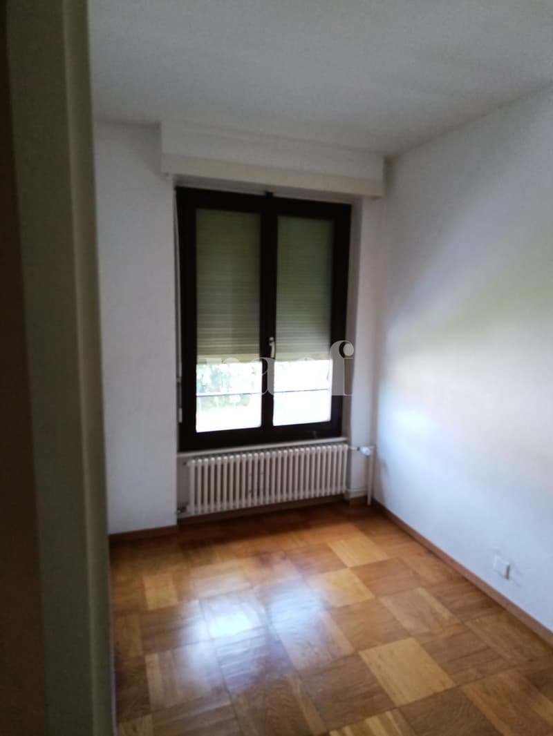 Schönes 6-Zimmer-Apartment (9)