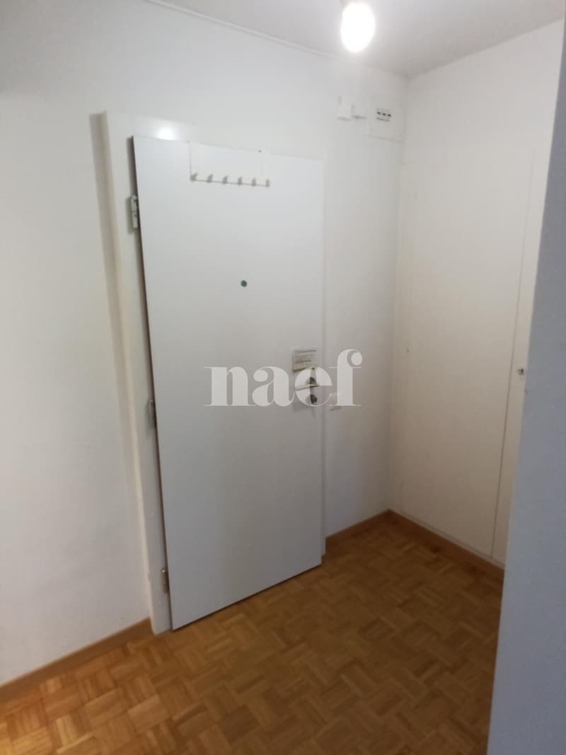 Appartement 2 pièces avec balcon ! (2)