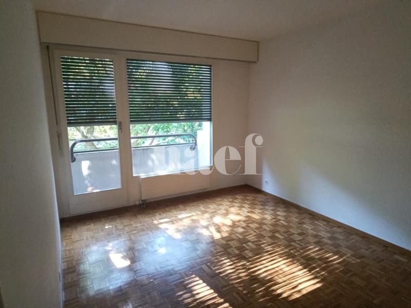 Wohnung mit 4 Zimmern und großem Balkon! (4)