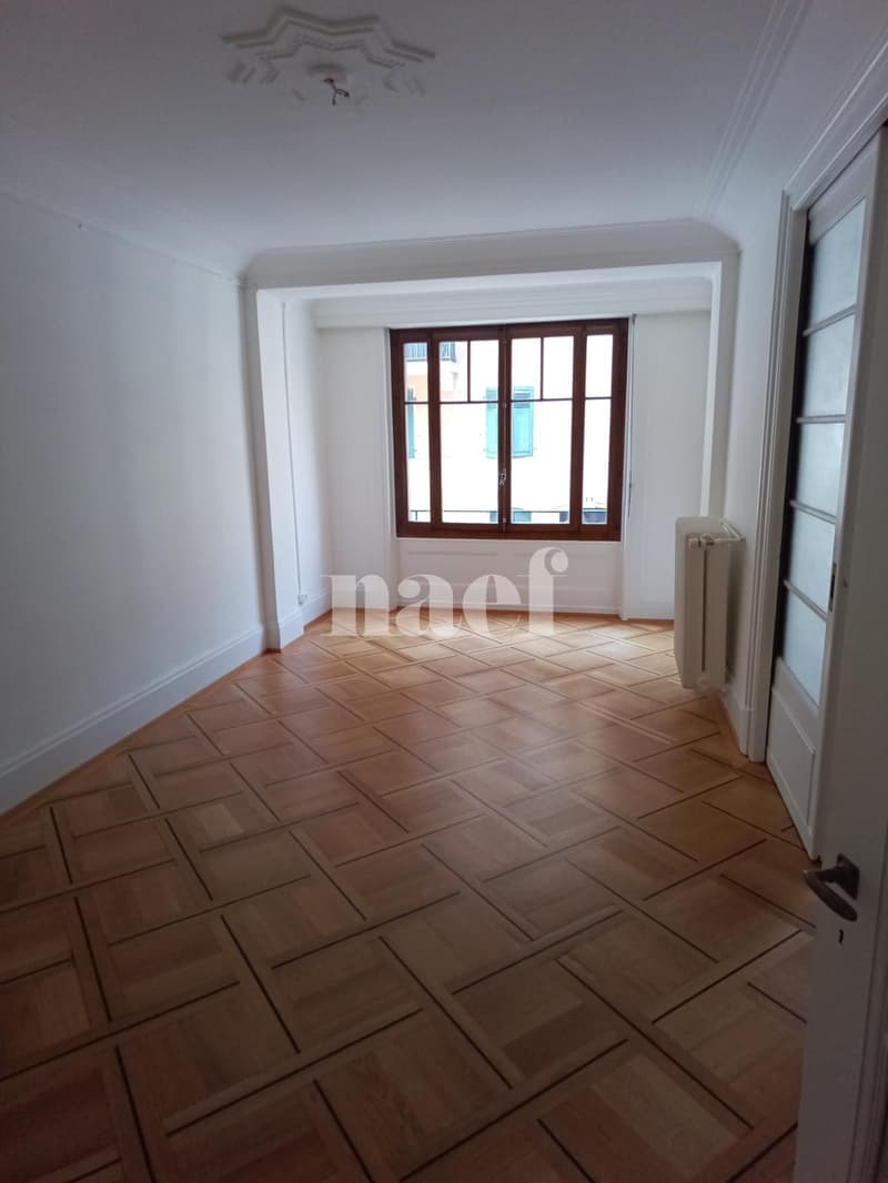 Geräumige 3-Zimmer-Wohnung mit Balkon in der Nähe des Sees zu ergattern! (4)