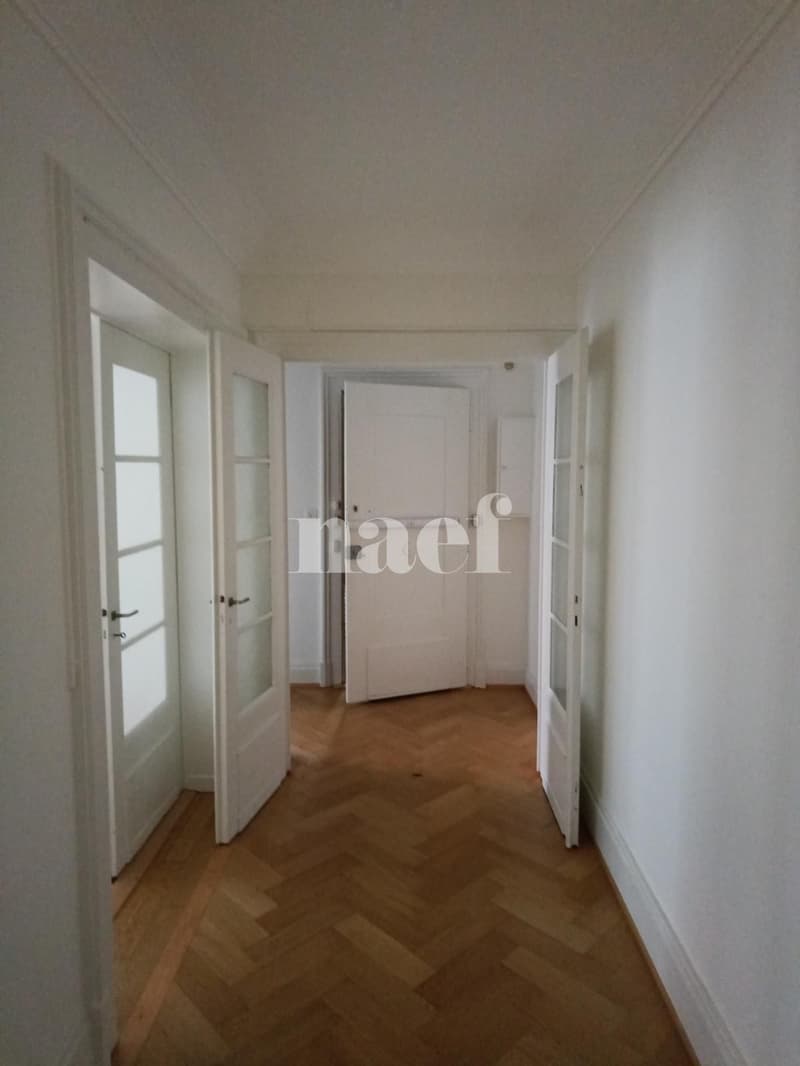 Geräumige 3-Zimmer-Wohnung mit Balkon in der Nähe des Sees zu ergattern! (2)