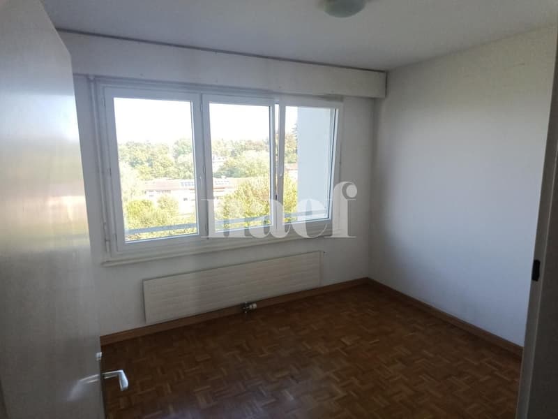 Grand appartement avec deux balcons ! (7)