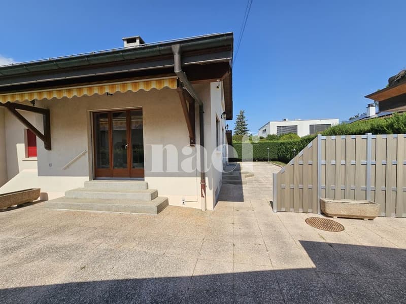 Charmante maison jumelle de 4.5 pièces à Aïre avec jardin et terrasse (7)