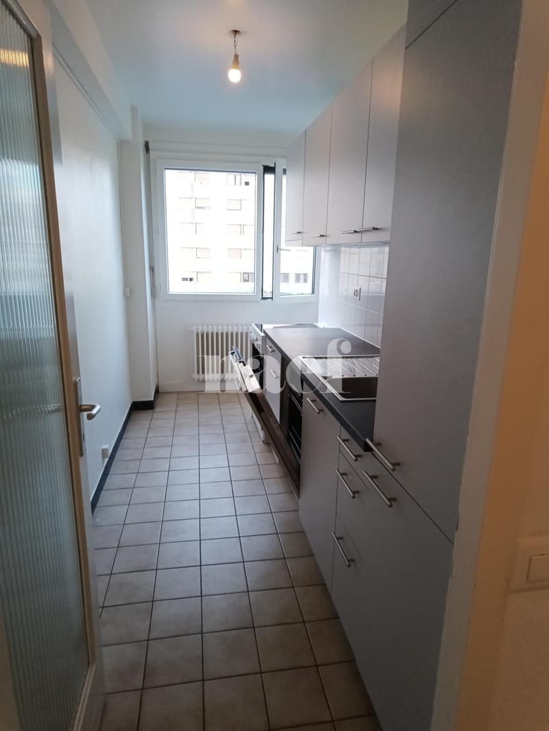 Bel appartement de 3 pièces avec balcon (3)