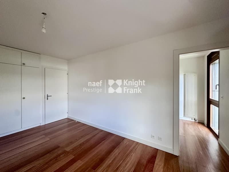 Beau duplex dans une résidence sécurisée à Cologny (10)