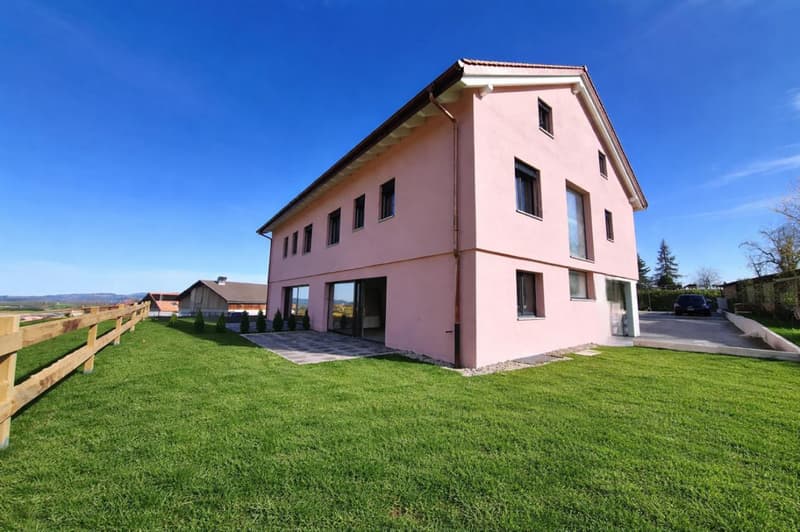 La vostra nuova villa familiare per giugno 2026! Non aspettate oltre per visitarla. (13)