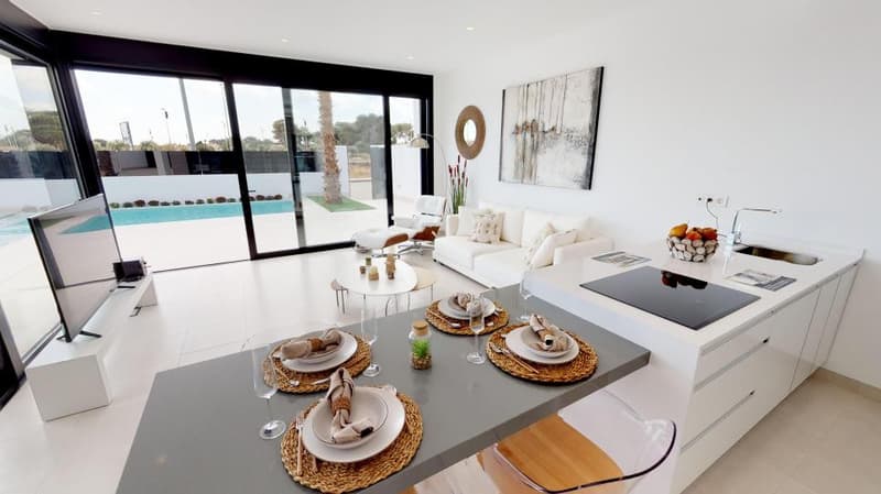 MAGNIFICENT NEW VILLA WITH POOL! (3)