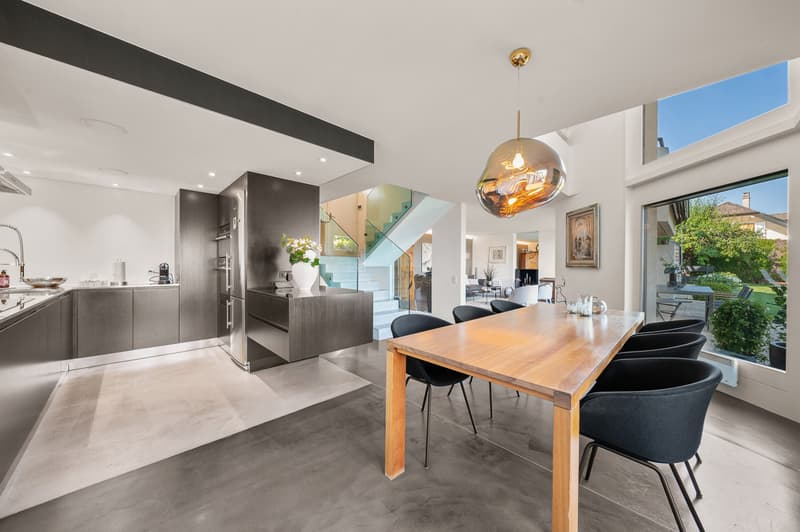 Spectacular views and modern comfort in Genolier (9)