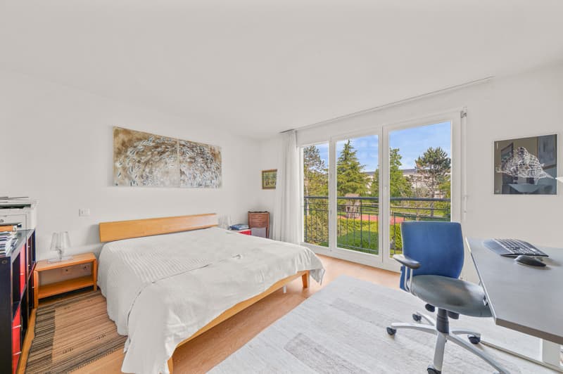 EXCEPTIONAL DUPLEX IN A PRIVILEGED RESIDENTIAL SETTING (6)