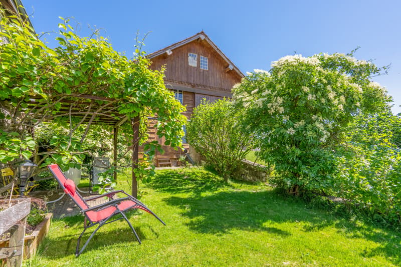 CHARM & CONVIVIALITY IN THE HEART OF PRAHINS - IDEAL FOR A FAMILY (7)