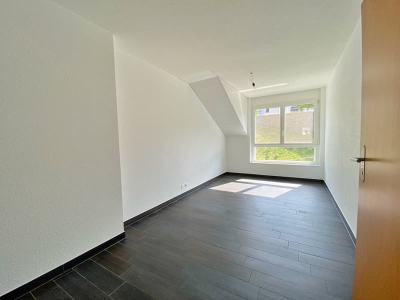ATTIC APARTMENT WITH TERRACE IDEALLY LOCATED IN ORBE! (9)