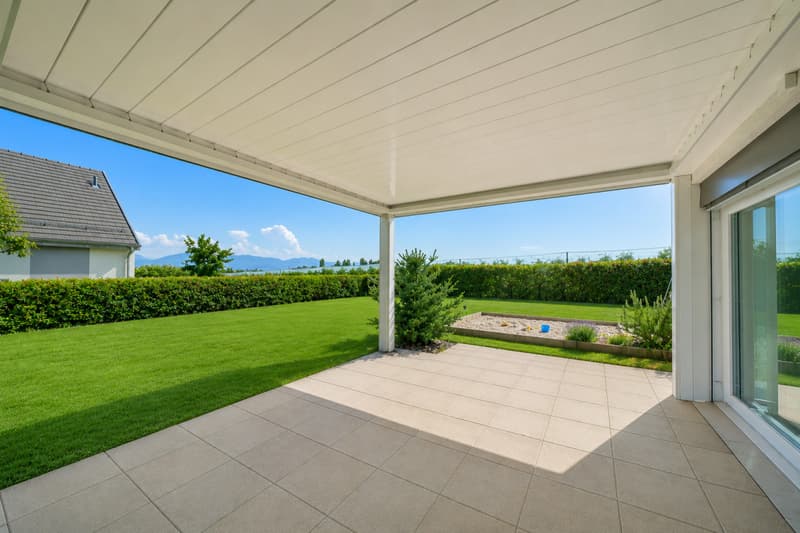 BETWEEN COUNTRYSIDE AND TOWN, THE PERFECT BALANCE 5 MINUTES FROM MORGES (2)