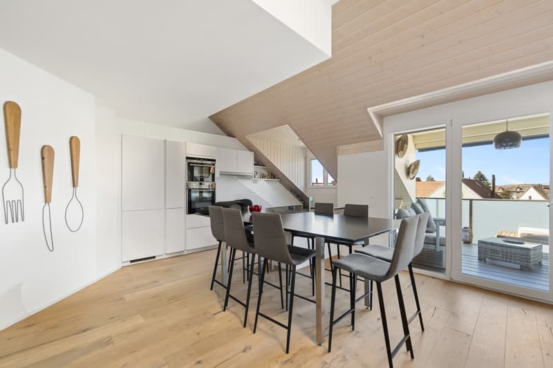 An exceptional duplex in the heart of Gland (2)
