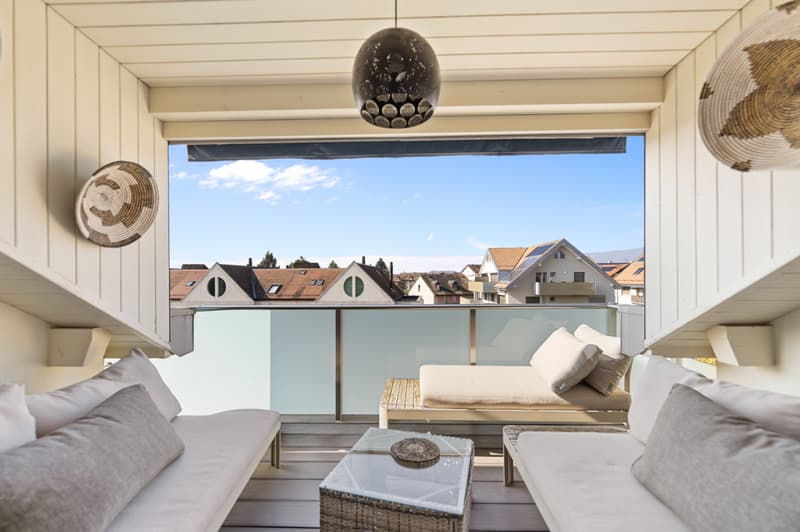 An exceptional duplex in the heart of Gland (8)