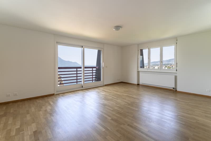UNIKAT! VOLLSTÄNDIGE AUSBLICK ZWEI SCHRITE VOM ZENTRUM! (2)