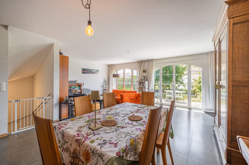 VILLA MITOYENNE 5,5 PIECES PARFAITEMENT SITUEE A CHAVORNAY ! (1)