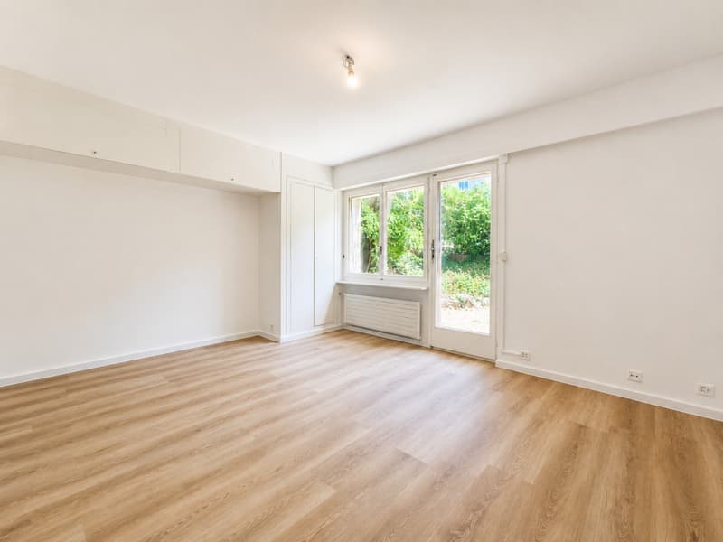 Studio refait à neuf à deux pas du lac et de la gare! (2)
