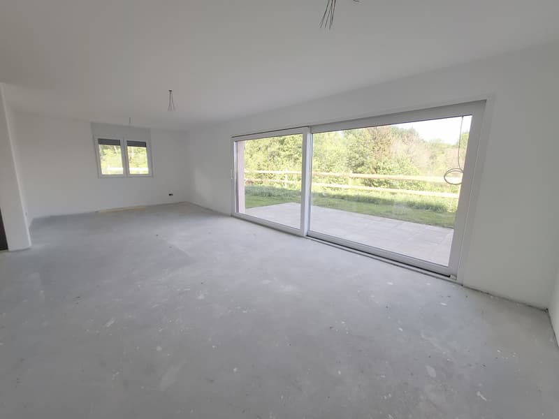 Dernière villa disponible ! Neuf, finitions à choix, volumes exceptionnels, aux portes de Lausanne. (5)